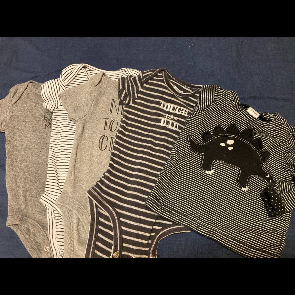 Black and white baby shirt bundle!